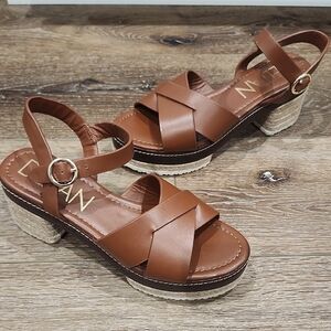 EUC Deltan Contempory Brown Leather Clog Block Heel Buckle Sandals Quiet Lux 8